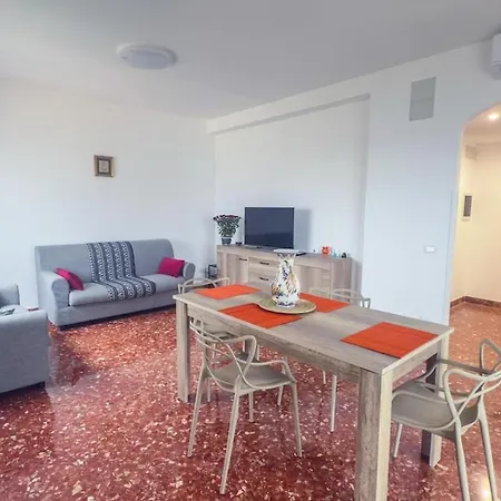 Cà Dakar 2bed&2bathrooms Next To The *